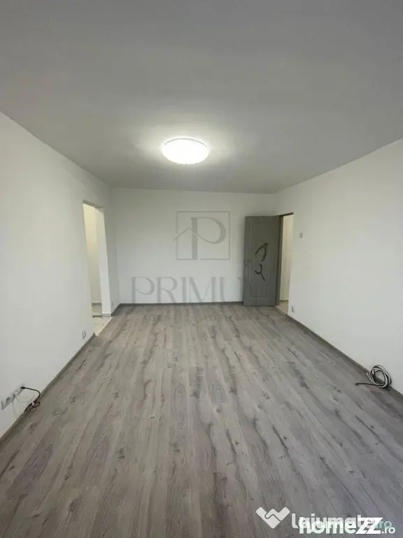 Dambovita - 2 Camere - Bloc izolat - Complet renovat - Balco