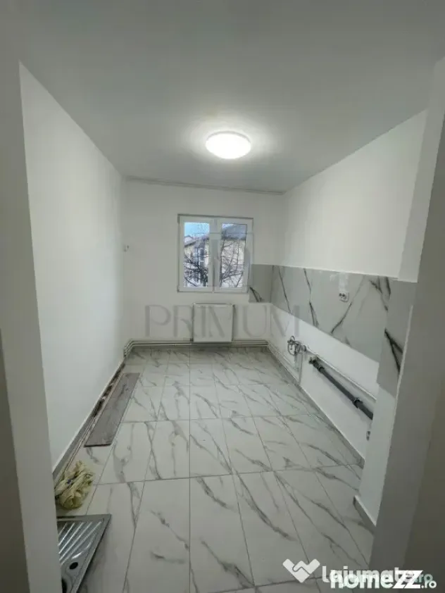 Dambovita - 2 Camere - Bloc izolat - Complet renovat - Balco