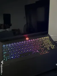Vand Laptop de Gaming LENOVO Legion Pro 5 8 000 lei