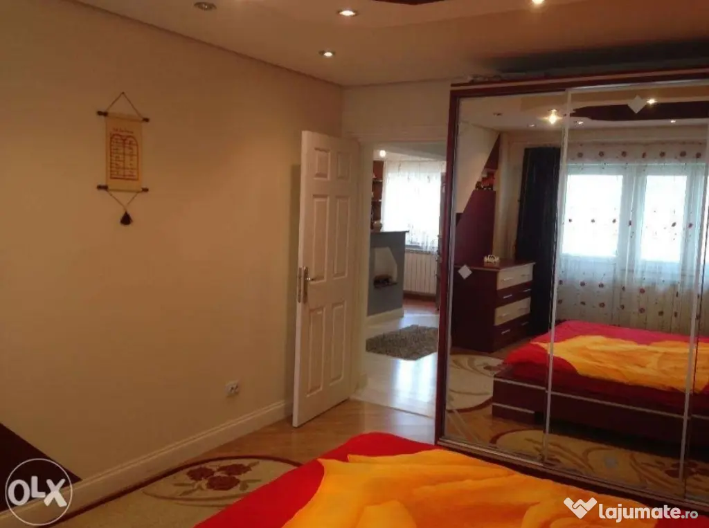 Vând apartament 2 camere central