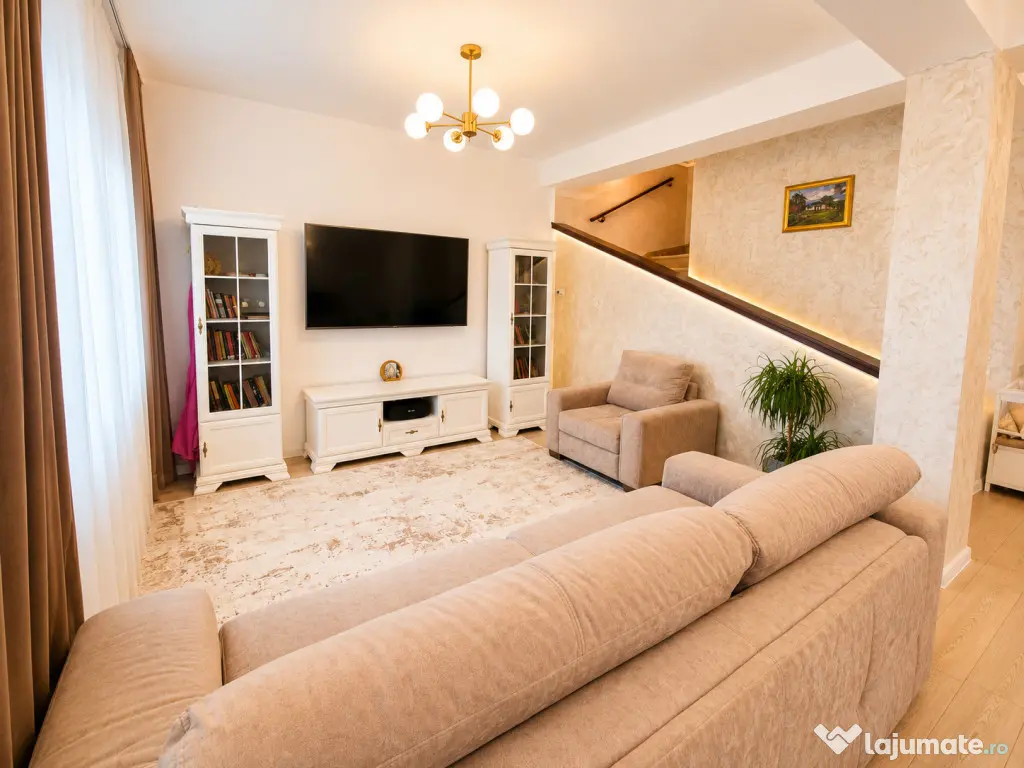 Palazu Mare Duplex Premium 4 Camere Mobilat și Utilat Cur