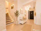 Palazu Mare Duplex Premium 4 Camere Mobilat și Utilat Cur