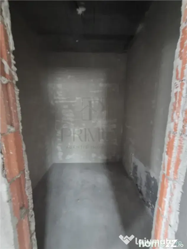 Duplex pe parter - 2 dormitoare - 2 bai - zona in dezvoltare