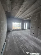 Duplex pe parter - 2 dormitoare - 2 bai - zona in dezvoltare 