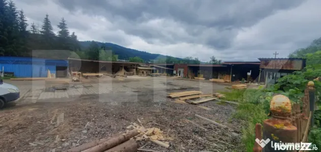 Spatiu comercial, teren de 3856 mp intravilan, V. Dornei
