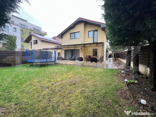 De vanzare | Casa Individuala | 154 mp | Transylvania Colleg