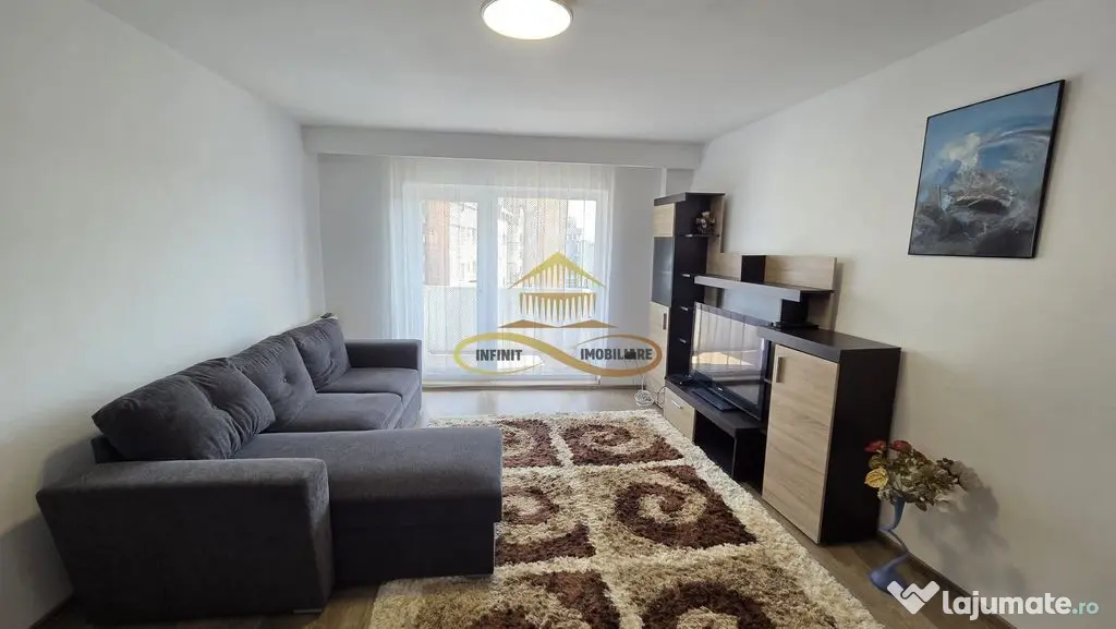 Apartament cu 2 camere decomandate central de inchiriat-Z...