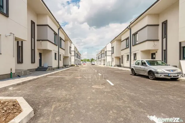 Case P+1+M 140 mp Curte Parcare Tiparnitei Sect 5 Dedeman... - Bucuresti (Bucuresti-Ilfov)