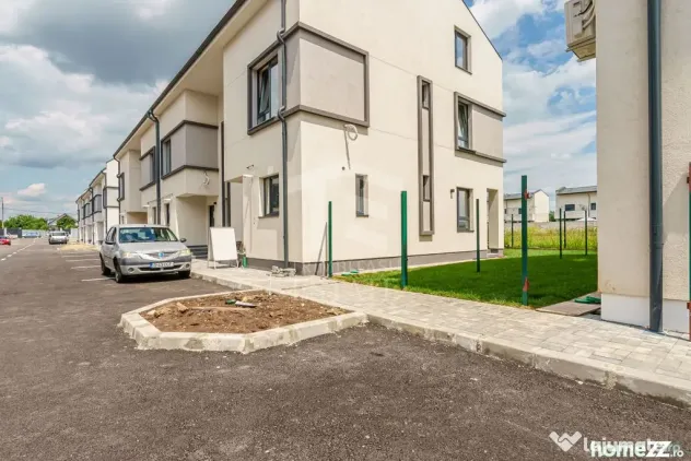 Case P+1+M 140 mp Curte Parcare Tiparnitei Sect 5 Dedeman... - Bucuresti (Bucuresti-Ilfov)