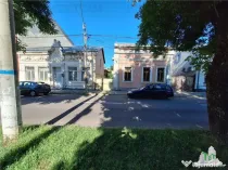 Casa demolabila - - ultracentral - Braila