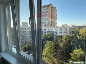 VANZARE Garsoniera in zona Unirii 