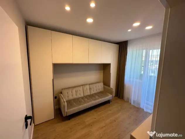 Inchiriere Apartament 3 camere semidecomandat, 60 mp,Catanelor