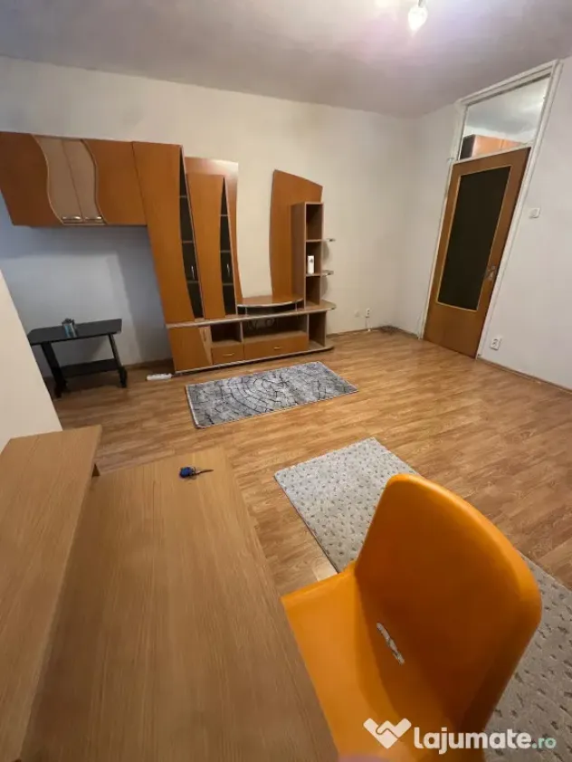 Iancului etaj 2 semidecomandat