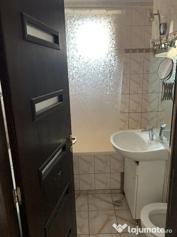 Proprietar vând apartament 2 camere