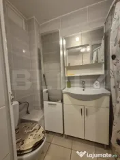 Garsoniera, decomandat, 20 mp, zona micro 13 
