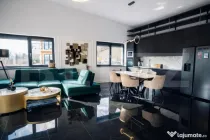 Duplex cu 4 camere și rooftop panoramic, 4 garaje incluse -