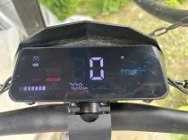 Se vine trotineta electrică MYRIA Road Traveller XT