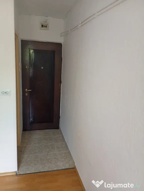 Garsoniera de vânzare, Bacău