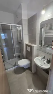 3 camere gata de mutat l Prelunigrea Ghencea 