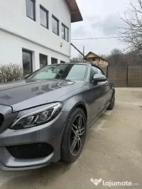 Mercedes-Benz C400 