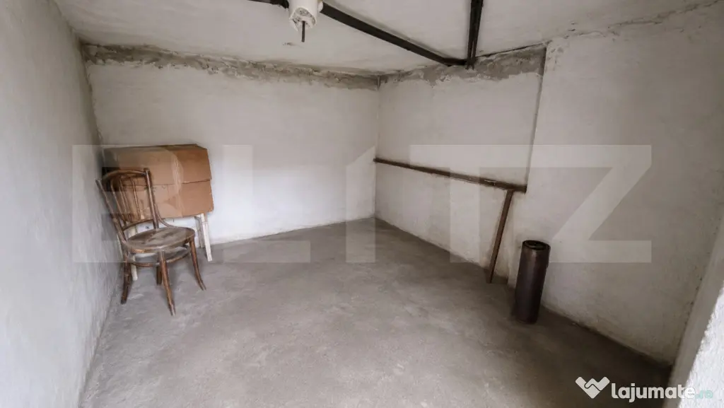 Casa cu 3 dormitoare de vanzare, 85 mp, teren 223 mp, pe str