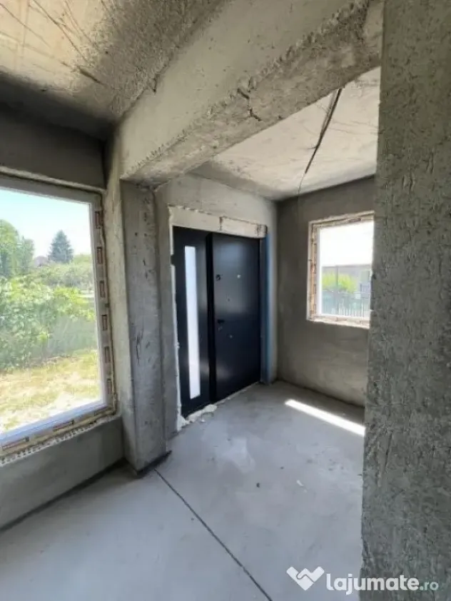 Vila 6 camere,125mp utili,teren 700mp,zona Breaza,Prahova, 325.000euro