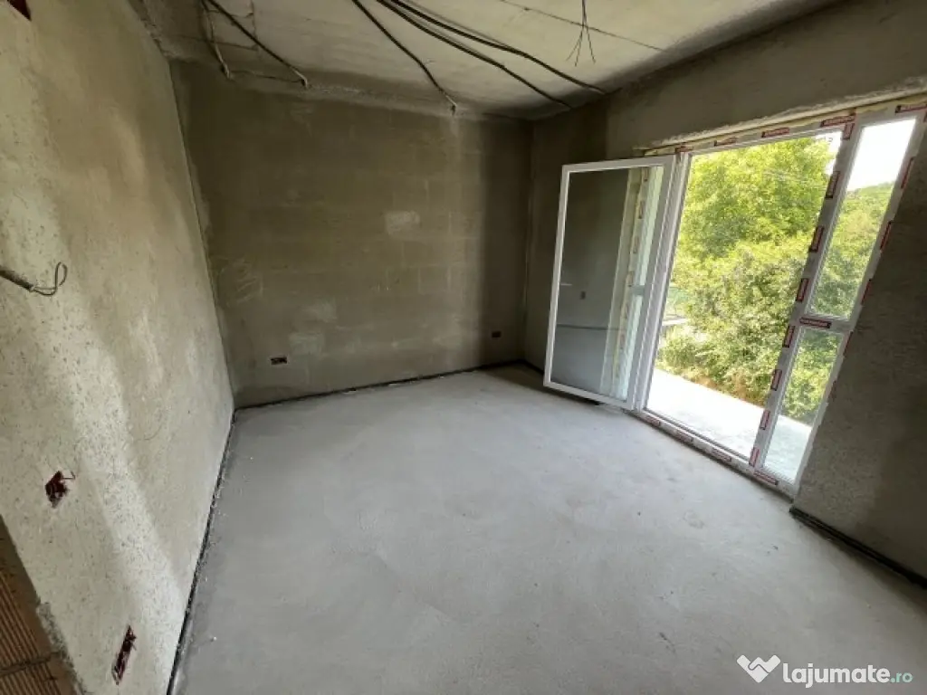 Vila 6 camere,125mp utili,teren 700mp,zona Breaza,Prahova, 325.000euro