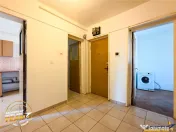 Decomandat pe 3 camere, 2 balcoane, locatie favorabila, Sime