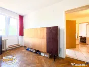 Decomandat pe 3 camere, 2 balcoane, locatie favorabila, Sime