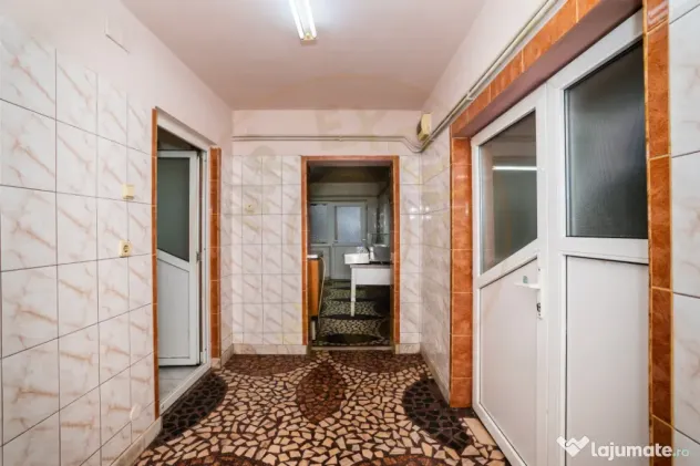 Spatiu Comercial Stradal + 150 mp Productie | Vad Excelent |