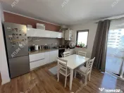 Apartament 2 camere balcon parcare zona Doamna Stanca Selimb