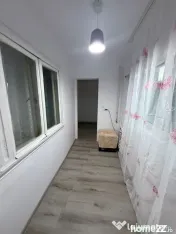 De vanzare apartament cu 2 camere, etaj 4/4, recent renov... 