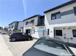 Casa P 1 cu curte proprie | 2 locuri de parcare si pod izola