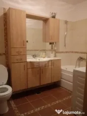 Inchiriere Apartament 2 camere semidecomandat, 59 mp ,Florilor