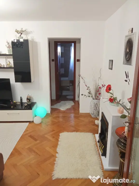Apartament spatios 2 camere Obor-Albinii