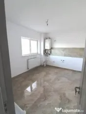 VANZARE - CASA SAU SPATIU COMERCIAL - Locuinta si /sau Aface 
