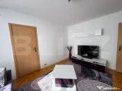 Apartament de 2 camere, zona Sagului