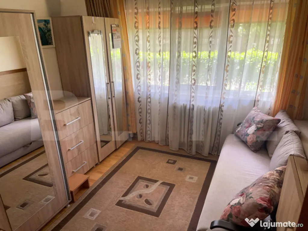 Apartament 2 camere zona Decebal