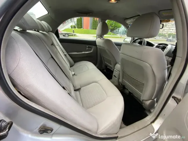 Autoturism Kia Cerato