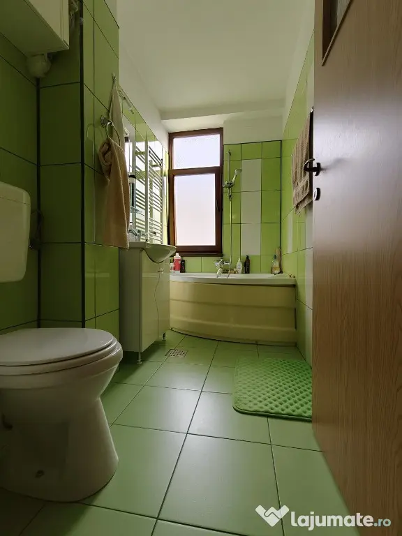 Apartament 2 cam luminos 8 min. metrou Pacii bloc Boutique 2007 Com. 0