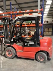 Motostivuitor diesel ep cpc25 t3 2,5t 