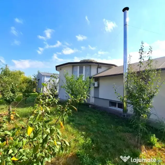 Proprietate industrială cu hală metalică, birouri și teren Golești