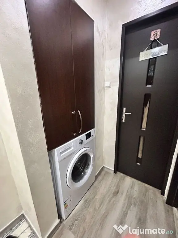 ???? Apartament 2 camere decomandat, Micro 13, cu central...