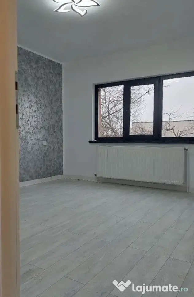 ???? Apartament 2 camere decomandat, etaj 2, zona Liceu A...