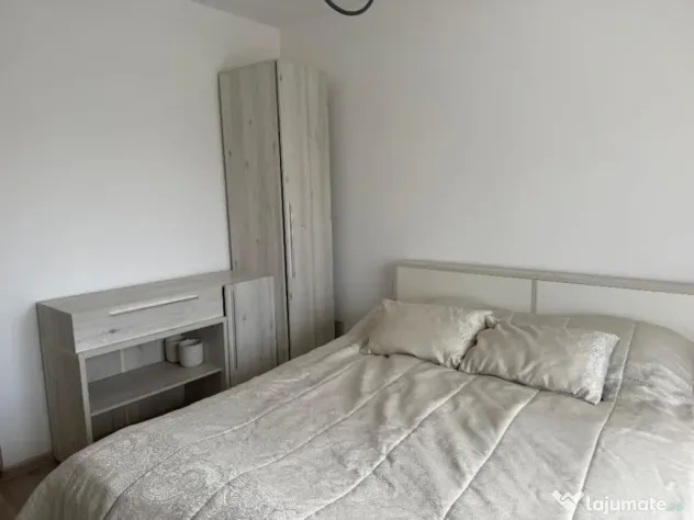Apartament 2 camere | Mobilat și utilat complet | Loc de p