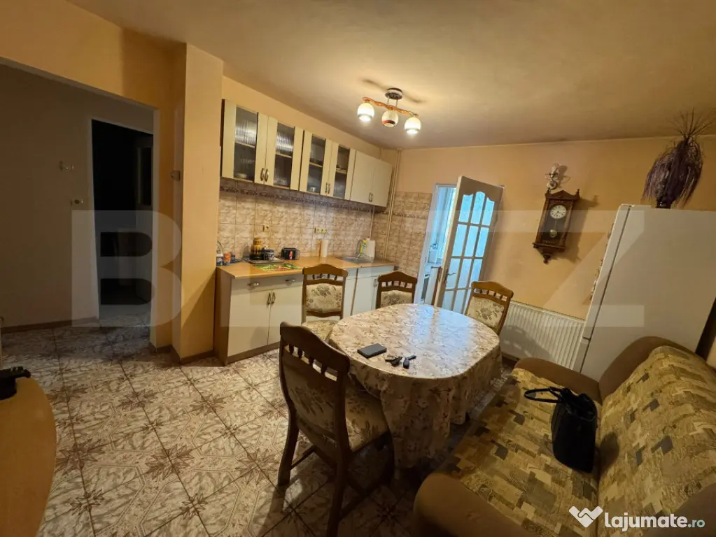 Ocazie Apartament 2 camere decomandat – Zona Centrală, B