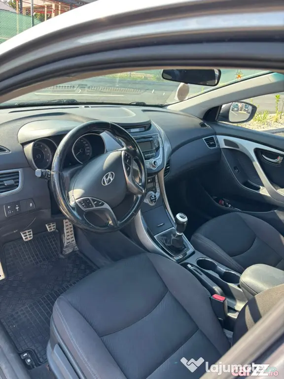 Hyundai Elantra 1.6 Mpi, 2013, 81.272 km