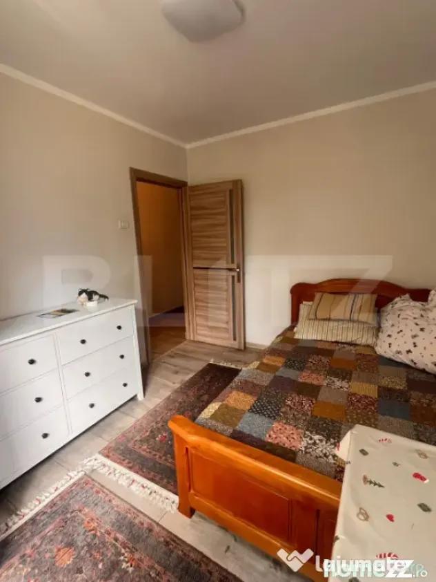 Apartament 2 camere, decomandat, etaj 1, zona Catedralei - Suceava (Suceava)