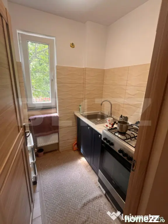 Apartament 2 camere, decomandat, etaj 1, zona Catedralei - Suceava (Suceava)