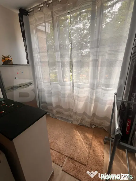 Apartament 2 camere, decomandat, etaj 1, zona Catedralei - Suceava (Suceava)